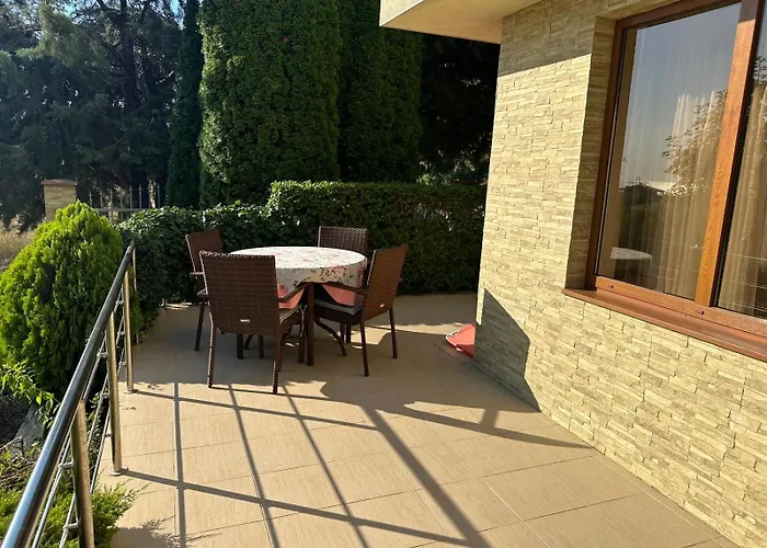 Sunny Seasons Byala Appartamento