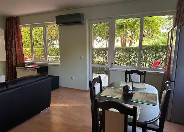 Sunny Seasons Byala *